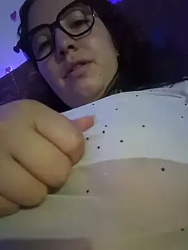 annyaparis's cam snapshot