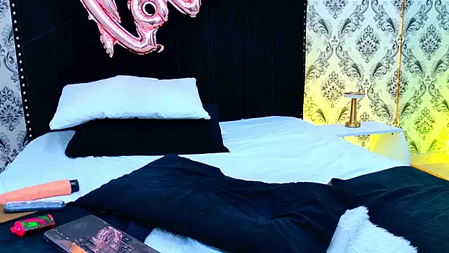 Danni_Night's cam snapshot