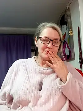 irinamaux live sex cam