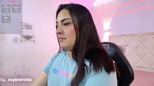 Brendda_tay live sex cam