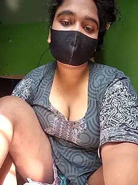 Aruna-1 live sex cam