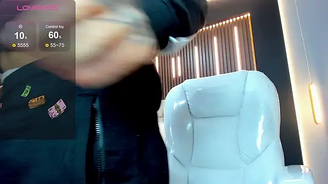 Lobo_17_'s cam snapshot