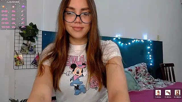 NebulaHavenn live sex cam