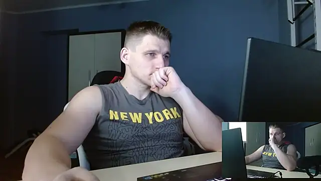 Poliglotjoe1's cam snapshot