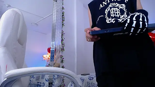 Alex_Nova's cam snapshot