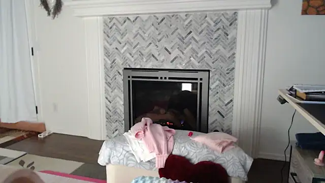 AuroraWillows live sex cam