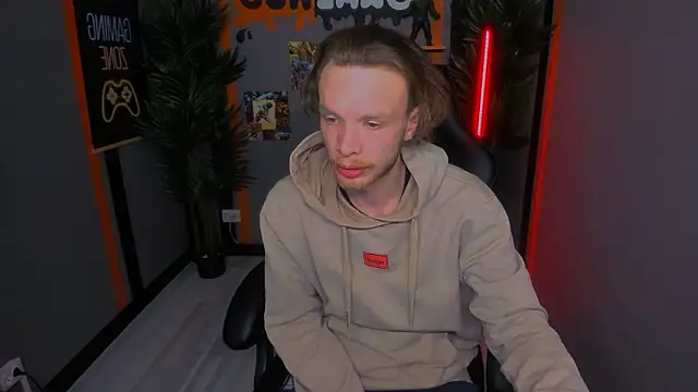 LandonMalone's cam snapshot