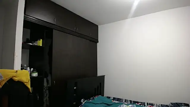 axel_rios_'s cam snapshot