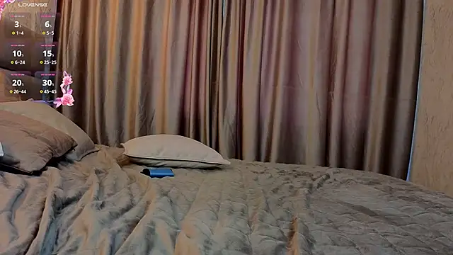 VinnieMaida live sex cam