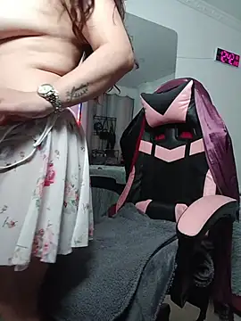 Marie_Mature live sex cam