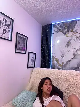 PamelaSuee's cam snapshot