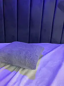 chloe-baker's cam snapshot