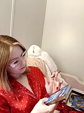 lovelyprincess2's cam snapshot