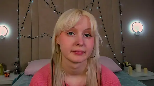 AdeleSilvy's cam snapshot