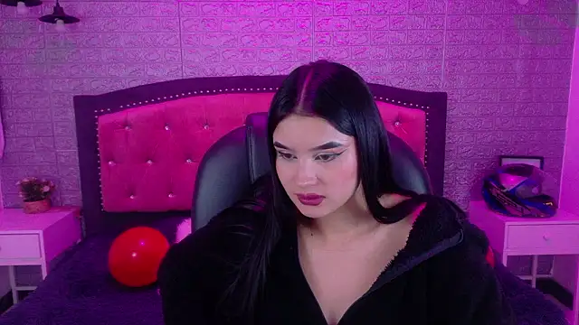 Natalie_loffreda's cam snapshot