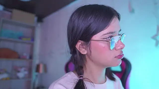 Lana_Dreams_'s cam snapshot