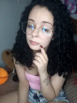 NinaSweet2 live sex cam