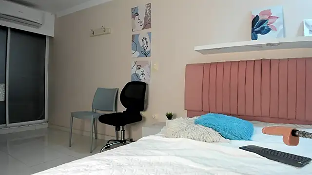 Angela_Riincon live sex cam