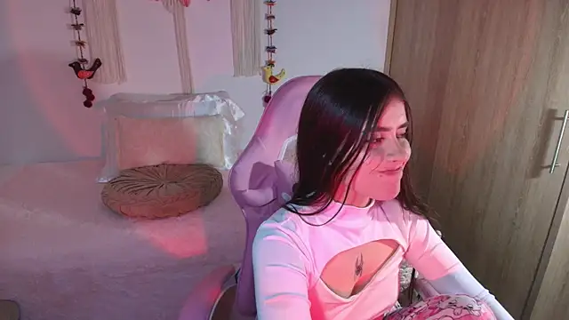 iriswest_ live sex cam