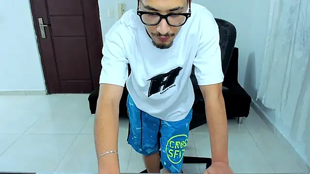 Chandler_ken live sex cam