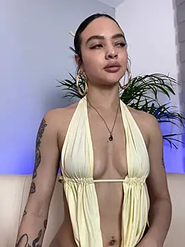 Elirpo live sex cam