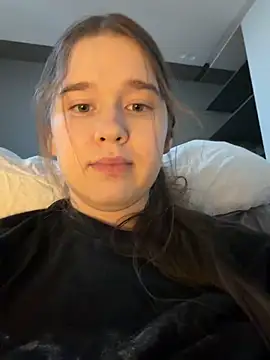 HornyGirlH live sex cam