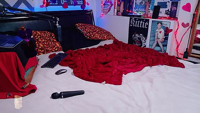 KittiePurry69's cam snapshot