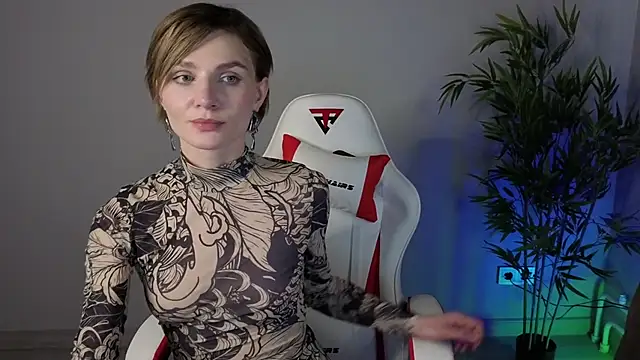 BjorkLight's cam snapshot