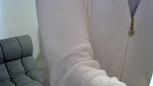 leopiii-iiJP's cam snapshot