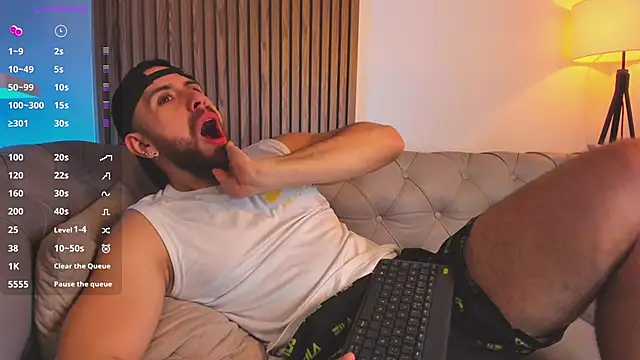 Maximo_Wolff live sex cam