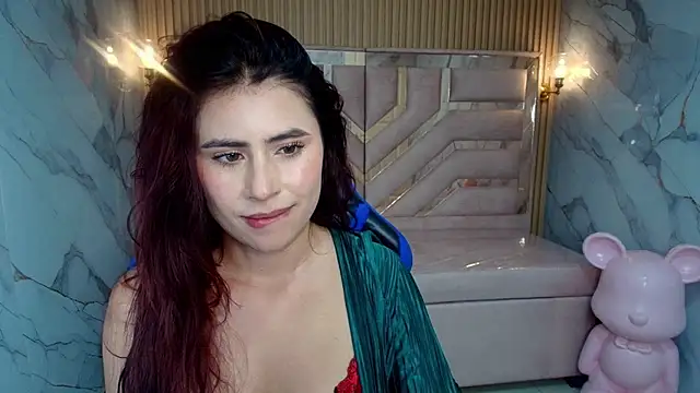 Elizabeth__r's cam snapshot