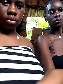 Sassy_boobs21's cam snapshot