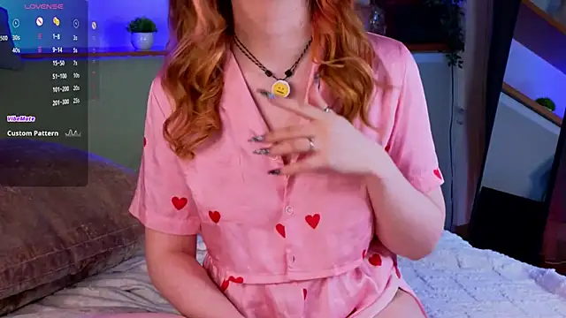 MaggieCata's cam snapshot