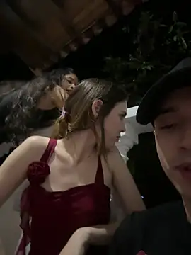 kevin_hotgirls live sex cam