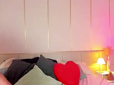 SoHighAngel live sex cam