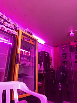 Hot_beauty__ live sex cam