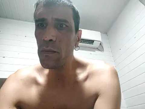 Hotcasados69 live sex cam