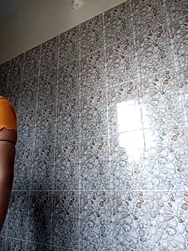 Kakoli- live sex cam