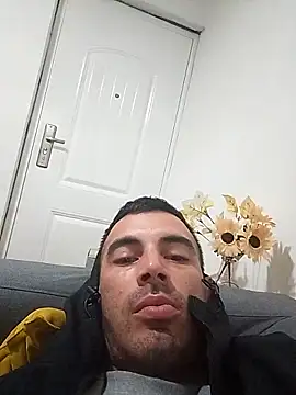 Mlo69's cam snapshot