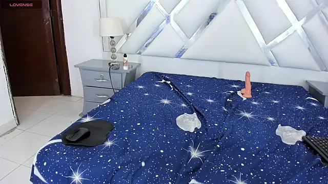 yaragarcia live sex cam