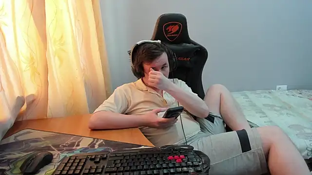 iliaskrislove live sex cam