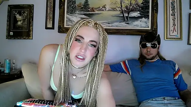 BobbyNSadie live sex cam