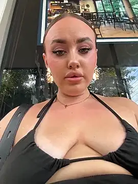 KiraSunshine live sex cam