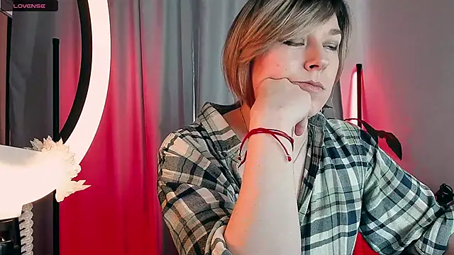 5_in_one's cam snapshot