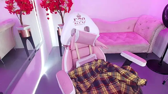 Kathy_dolce's cam snapshot