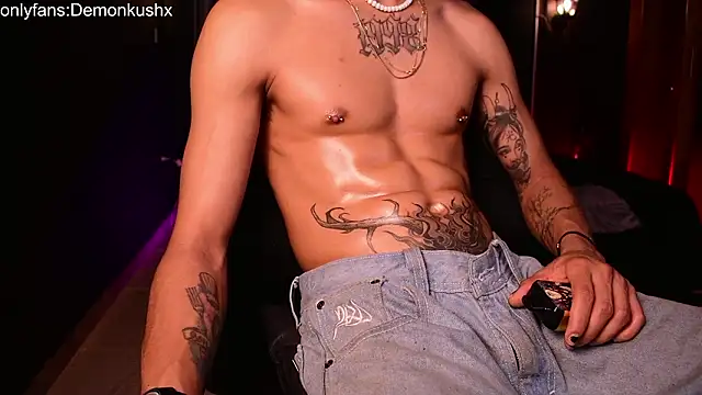 DemonKush-- live sex cam