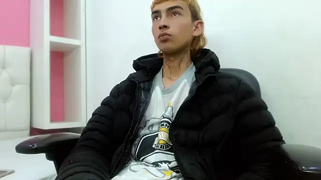 ttimy_x_boy live sex cam