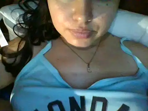 _Romilly_ live sex cam