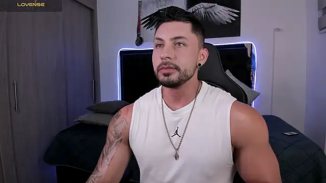 santi_aesthetic live sex cam