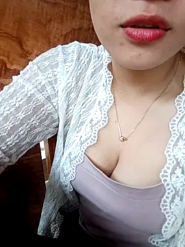 Eye-squirt live sex cam